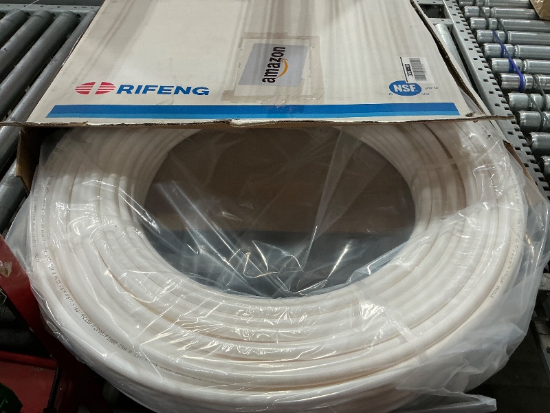 View 1 of 1/2 Inch x 300 Feet White PEX-A, PEX Pipe Flexible Water Tubing for Plumbing (1/2 Inch X 300 Feet)