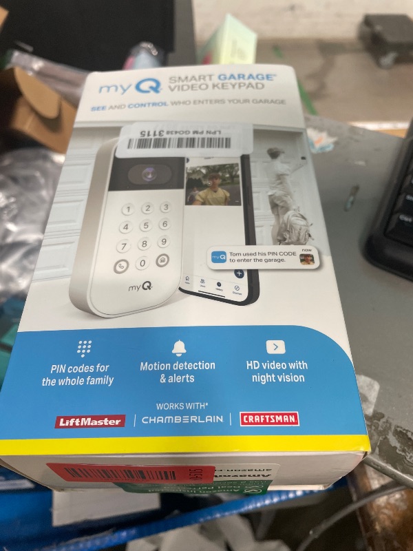 Photo 1 of **MISSING BATTERY** myQ Smart Garage Door Video Keypad with Wide-Angle Camera,Customizable PIN Codes,and Smartphone Control–Take Charge of Your Garage Access Works with Chamberlain, LiftMaster and Craftsman openers,White