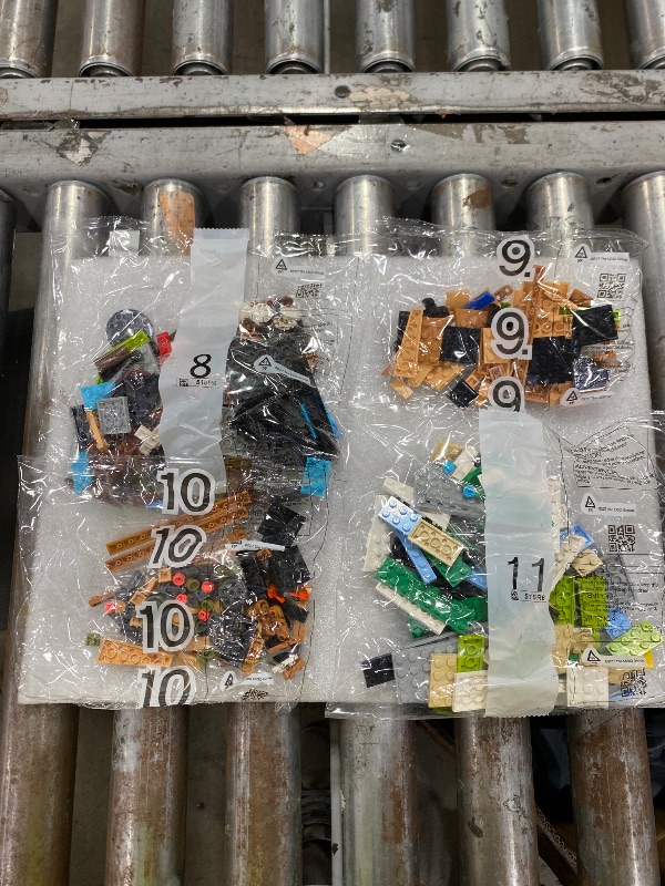 Photo 1 of ***NO REFUND IF RETURNED WITH OPEN BAGS, NO EXCEPTIONS***
***ALL BAGS AND MANUAL ARE SEALED***
LEGO Editions Lionel Messi – Celebration - Building Set for Boys & Girls, Ages 14+ - Collectible Soccer Gift for Fans - Kids Bedroom or Shelf Decor - 43018