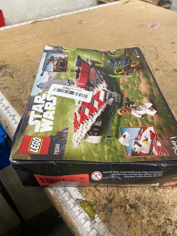 Photo 1 of **FACTORY SEALED** LEGO Star Wars Jedi Bob’s Starfighter Buildable Toy Vehicle, Brick Built Star Wars Starship with Jedi Bob Minifigure, Birthday Gift Idea for Boys, Girls or Any Fan Ages 8 and Up, 75388