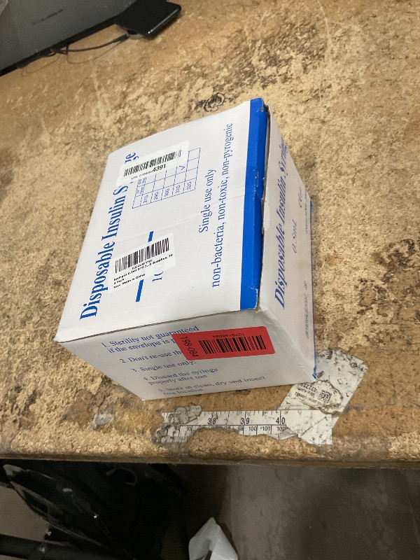 Photo 1 of 0.5ml Syringes 31G 5/16" 8mm Needle U-100 Disposable Lab Syringe, 100 Pack