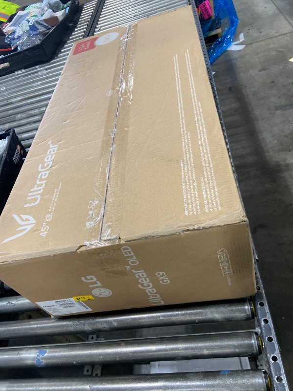 Photo 1 of FOR PARTS, DOES NOT FUNCTION ***********LG 45GX900A-B 45-Inch Ultragear WQHD (3440 x 1440) OLED Curved Gaming Monitor, 240Hz, 0.03ms, NVIDIA G-Sync, VESA DisplayHDR True Black 400, HDMI 2.1, DisplayPort, USB Type-C PD 65W, Black