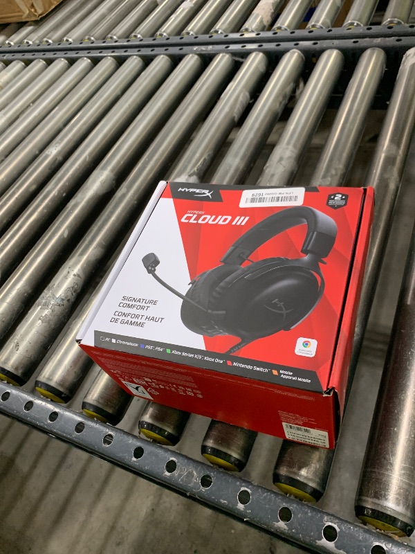 Photo 1 of HyperX Cloud III – Wired Gaming Headset, PC, PS5, Xbox Series X|S, Angled 53mm Drivers, DTS Spatial Audio, Memory Foam, Durable Frame, Ultra-Clear 10mm Mic, USB-C, USB-A, 3.5mm – Black