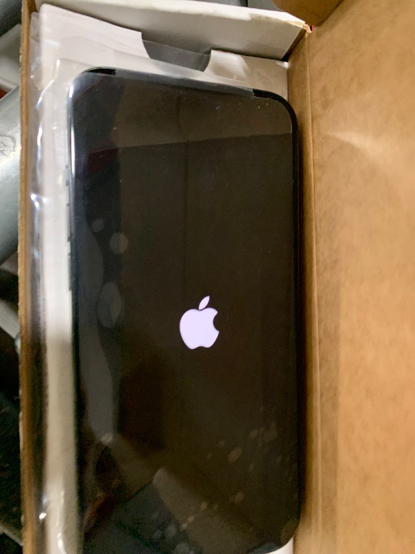 Photo 1 of Apple iPhone 15 Pro Max, 256GB, Black Titanium - Unlocked (Renewed)