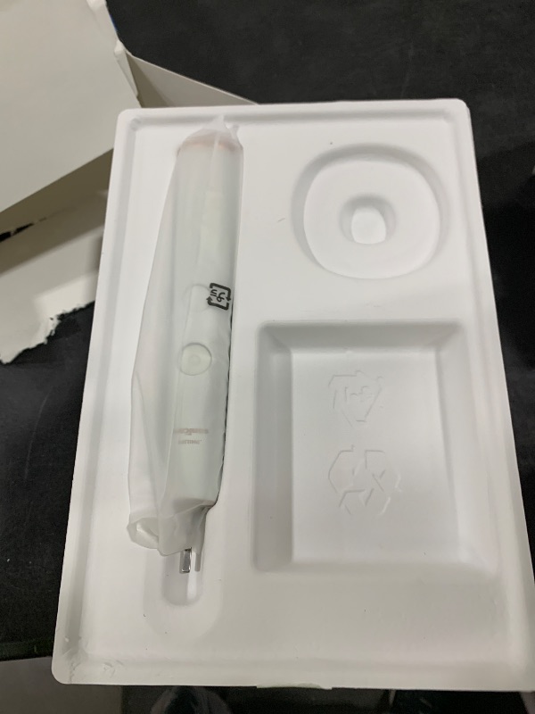 Photo 1 of Philips Sonicare DiamondClean Smart 9500 Electric Toothbrush - Sonic Toothbrush with App, Pressure Sensor, 15 Brushing Settings, Replacement Reminder, USB Charging Travel Case, White, Model HX9923/01