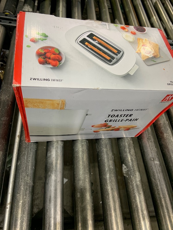 Photo 1 of ZWILLING Enfinigy, 2-Slice Toaster, Extra Wide 1.5" Slots for Bagels and Toast, White
