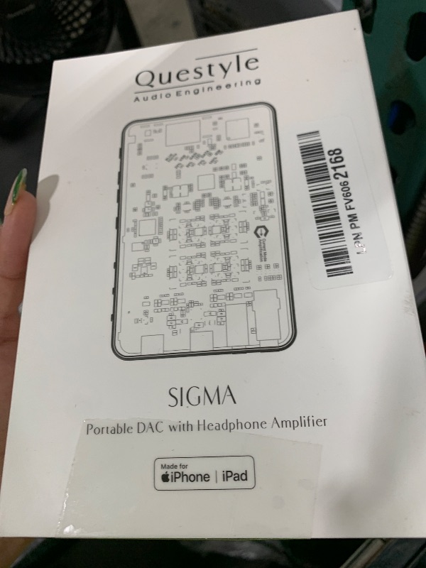 Photo 1 of Questyle Sigma Bluetooth Headphone Amplifier Portable Rechargeable DAC [MFi Certified] Bluetooth 5.4 Receiver with Dual Outputs High Resolution PCM768/DSD512 USB Amps for Smartphones/PC/Laptop