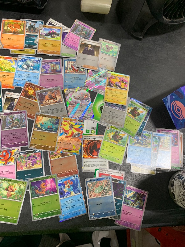 Photo 1 of Pokémon TCG: Mega Evolution—Chaos Rising Elite Trainer Box