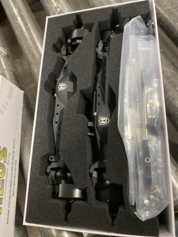 Photo 1 of MEUS RACING Capra 1.9 Portal Axles Kit with Isokinetic 3-Section CVDs and Ackerman Steering Structure for Axial Capra 1.9 4X4 and DIY SCX10 SCX10 II Upgrades Parts (Black - 4WS)