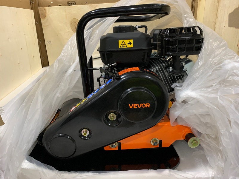 Photo 1 of VEVOR Plate Compactor, 6.5 HP 196CC Gas Engine, 5700 VPM Vibrating Ground Rammer, 4047 lbs Compaction Force, 21 x 16 in Plate, Walk Behind Compactor for Paver Landscaping, Asphalt, Foundation, Soil
