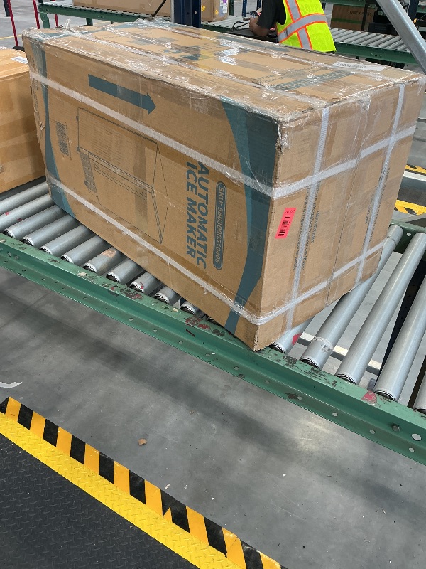 Photo 1 of Electactic Commercial Nugget Ice Maker