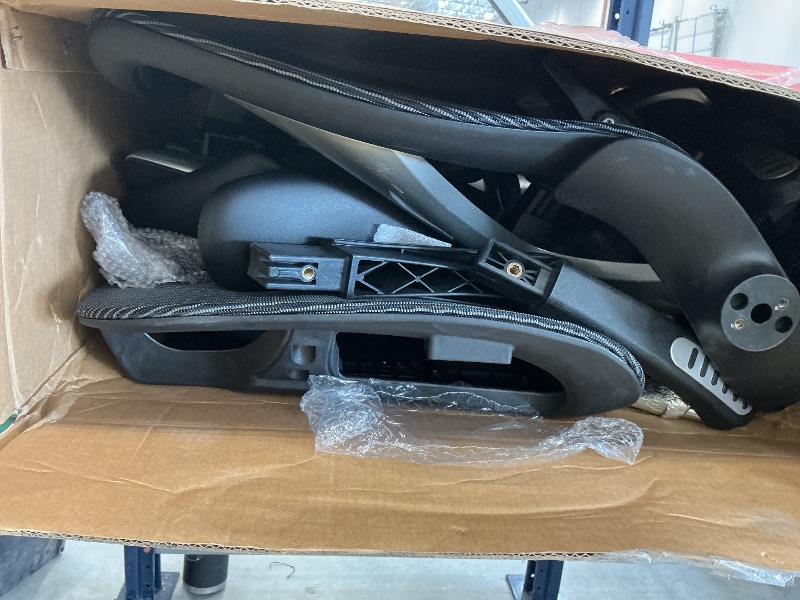 Photo 1 of ELABEST X100 Ergonomic Mesh Office Chair with Footrest