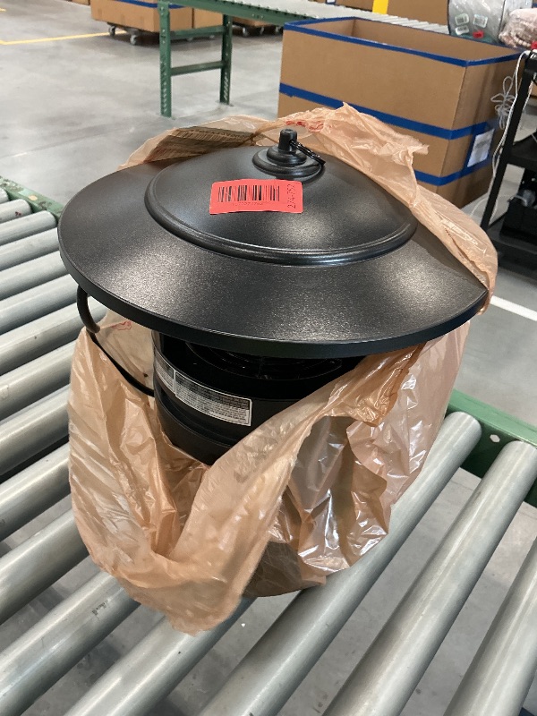 Photo 1 of Dynatrap DT2030SR Outdoor Insect Trap - 1 Acre Coverage
