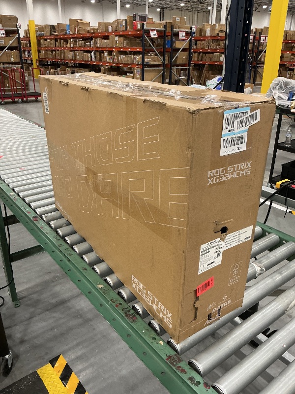 Photo 1 of ASUS ROG Strix 32" QHD 280Hz Gaming Monitor