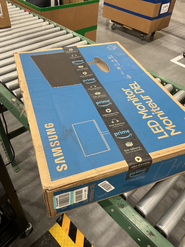 Photo 1 of SAMSUNG T700 Series 27-Inch WQHD (2560x1440) Computer Monitor, 75Hz, IPS Panel, HDMI, Display Port, Height Adjustable Stand, FreeSync (LF27T700QQNXZA)