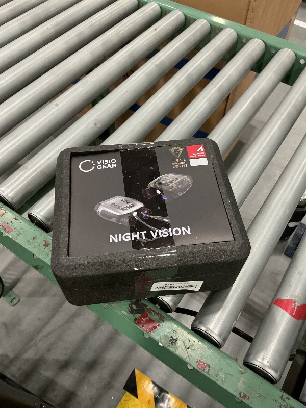Photo 1 of VISIOGEAR 4K Night Vision Binoculars