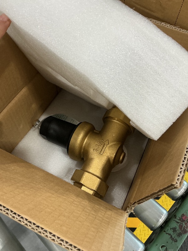 Photo 1 of 1-1/4 Inch 114-NR3XL Pressure Reducing Valve with Stainless Steel Screen