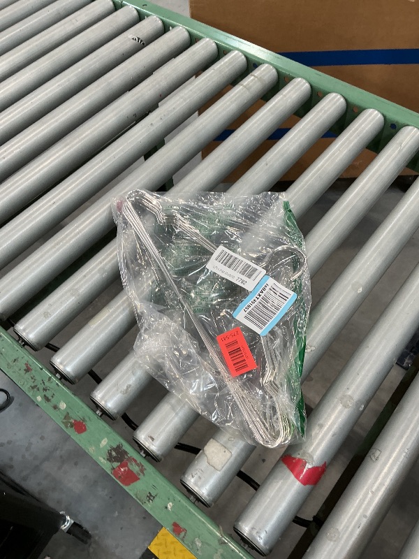 Photo 1 of KYHYFJMD Wire Hangers (10 Pack)