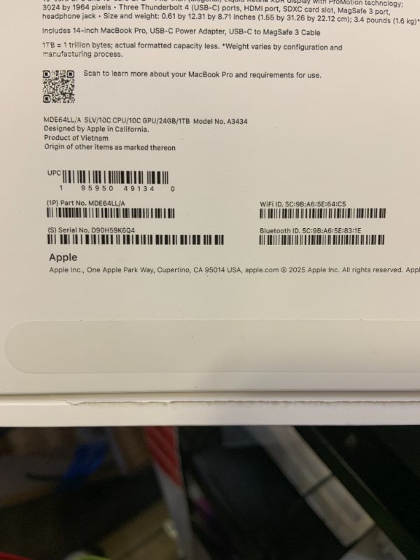 Photo 1 of Apple 2025 MacBook Pro Laptop with Apple M5 chip with 10?core CPU and 10?core GPU: Built for AI, 14.2-inch Liquid Retina XDR Display, 24GB Unified Memory, 1TB SSD Storage; Silver