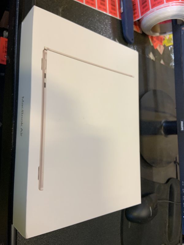 Photo 1 of Apple 2025 MacBook Air 13-inch Laptop with M4 chip: Built for Apple Intelligence, 13.6-inch Liquid Retina Display, 16GB Unified Memory, 256GB SSD Storage, 12MP Center Stage Camera, Touch ID; Starlight. locked