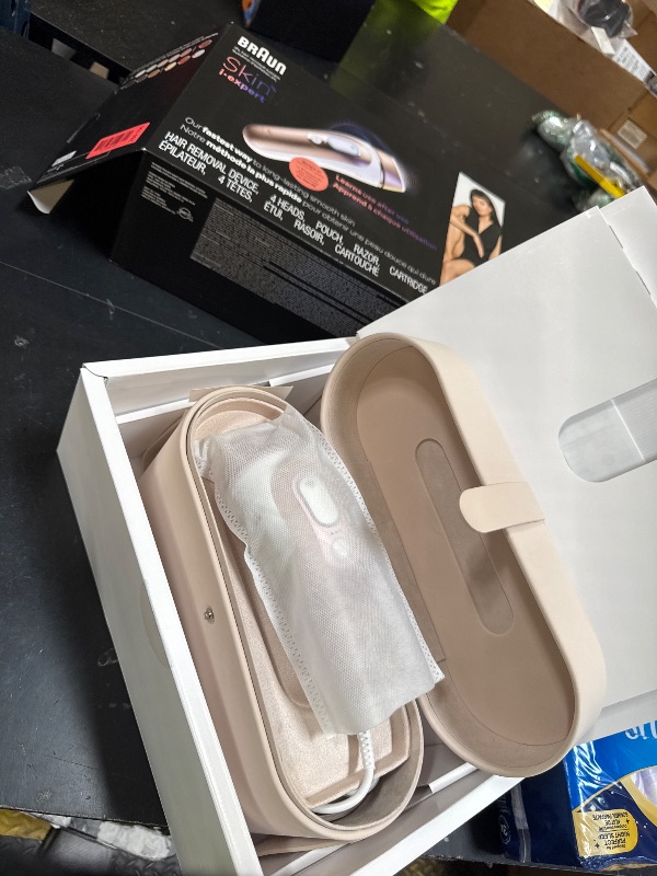 Photo 1 of Braun Smart IPL, Skin i·Expert Pro 7, VOGUE's Best Hair Removal Device, IPL Hair Removal for Women and Men, Permanent Laser Hair Reduction At-Home, World's 1st Smart App, 4 Heads, IPL7387