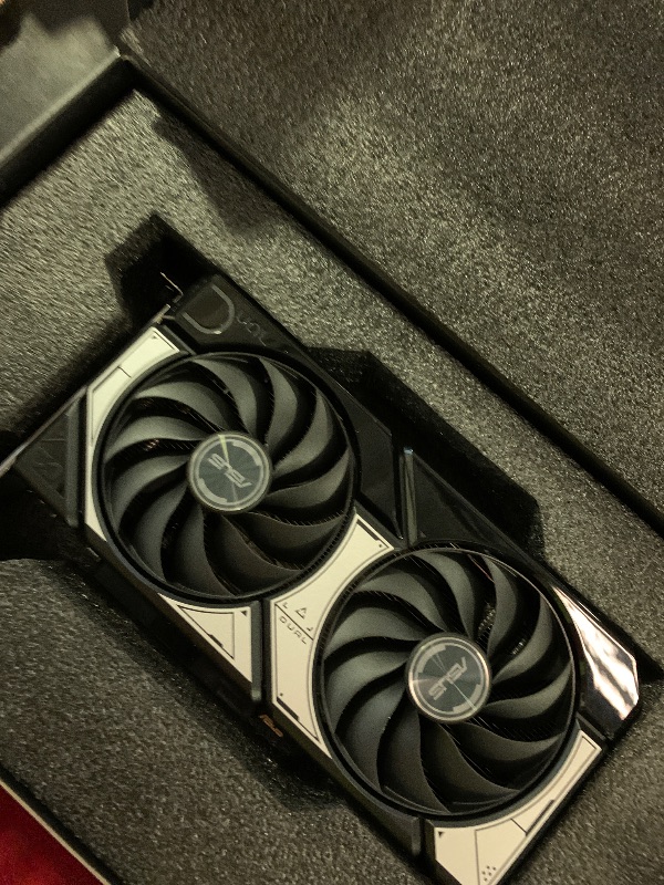Photo 1 of ASUS Dual NVIDIA GeForce RTX 5060 Ti 16GB GDDR7 OC Edition Graphics Card, (PCIe 5.0, DLSS 4, HDMI 2.1b, DisplayPort 2.1b, 2.5-Slot, Axial-tech Fan, 0dB Technology), 3 Year Warranty