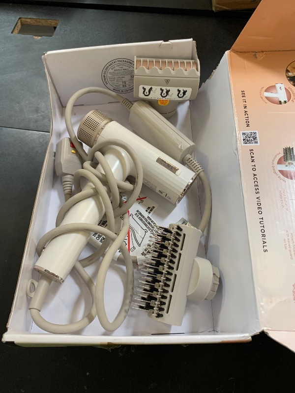 Photo 1 of Shark Hair Dryer | SpeedStyle | No Heat Damage Hair Styling Tool | 3 Styling Tools Included | Portable & Powerful Blow Dryer | Best for Straight & Wavy Hair | Silk | HD331