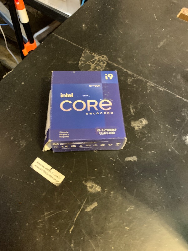 Photo 1 of Intel Core i9-12900KF Gaming Desktop Processor 16 (8P+8E) Cores up to 5.2 GHz Unlocked LGA1700 600 Series Chipset 125W