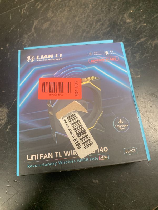 Photo 1 of Lian Li UNI Fan TL Wireless 140-Single Pack (Reverse Blade)-2.4 GHz Wireless Signal 140MM ARGB Fan-Infinity Mirror-Daisy-Chain -Syncing Lighting-Controller NOT Included & Required - Black (14RTL1W1B)
