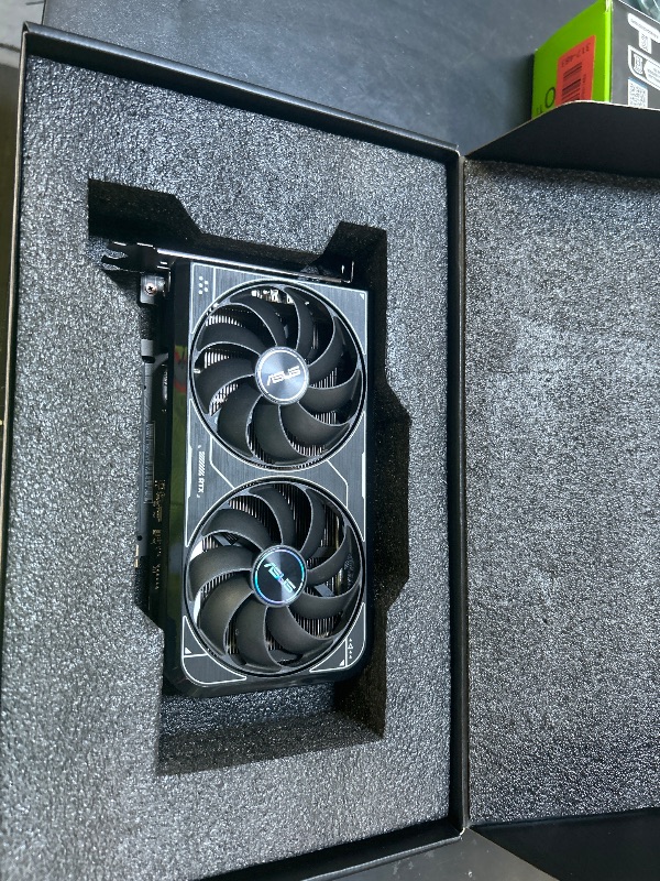 Photo 1 of ASUS Dual NVIDIA GeForce RTX 5060 Ti 16GB GDDR7 OC Edition Graphics Card, (PCIe 5.0, DLSS 4, HDMI 2.1b, DisplayPort 2.1b, 2.5-Slot, Axial-tech Fan, 0dB Technology), 3 Year Warranty