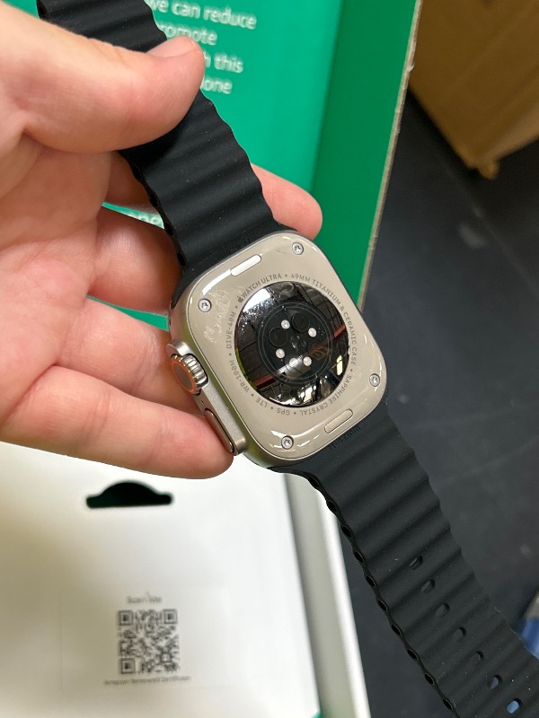 Photo 1 of Apple Watch Ultra [GPS + Cellular 49mm] Titanium Case with Midnight Ocean Band, One Size (Renewed Premium)