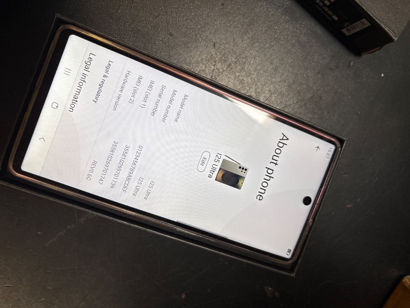Photo 1 of Samsung Galaxy S25 Ultra, 256GB Smartphone, Unlocked Android, AI Night Mode Camera, Snapdragon 8 Elite Fast Processor, 5000mAh Battery, Built-in S Pen, 2025, US 1 Yr Warranty, Titanium Whitesilver