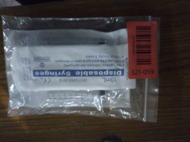 Photo 1 of 10ml Syringe for Liquid, Oral, Scientific Labs, Measurement, Dispensing, with Cap- 3 Pack