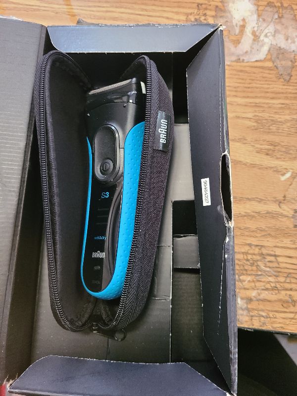 Photo 1 of Braun Series 9 PRO+ Electric Razor for Men, 5 Pro Shave Elements & Precision Long Hair Trimmer, 6in1 SmartCare Center, Wet & Dry Electric Shaver for Smooth Skin with 60min Battery Runtime, 9517s