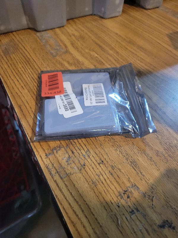 Photo 1 of 20Pcs NFC Cards NFC Tags NFC Business Card NFC 215 Cards NFC Ntag215 Cards Blank NFC Cards 504 Bytes Programmable NFC Tags iPhone Compatible with NFC Enabled Mobile Phones & Devices
