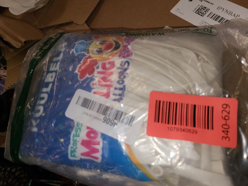 Photo 1 of 100Pcs 260 Balloons White Long Balloons for Balloon Garland Thickening Skinny Latex Twisting Balloon for Animals Modeling Christmas Birthday Wedding Party Decorations