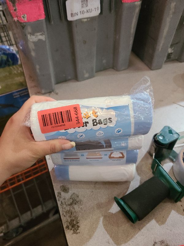 Photo 1 of 120 Pack Cat Litter Bags Compatible with Litter Robot 4/5/3, Self Cleaning Automatic Litters Box Liners, 25.2 x 15.7 inch (10-12 Gallons)