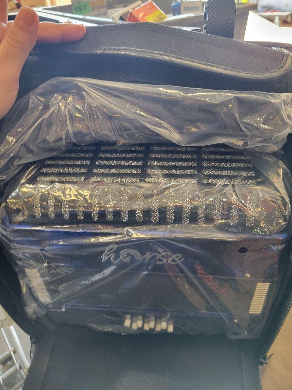 Photo 1 of 22 Key 8 Bass Accordion, Acordeones Para Adultos, Stable Pitch Polished 22 Key Accordions, Comfortable Sensitive to the Touch Button Accordion, Acordeón De Adulto Azul for Beginners with Bag (Blue)