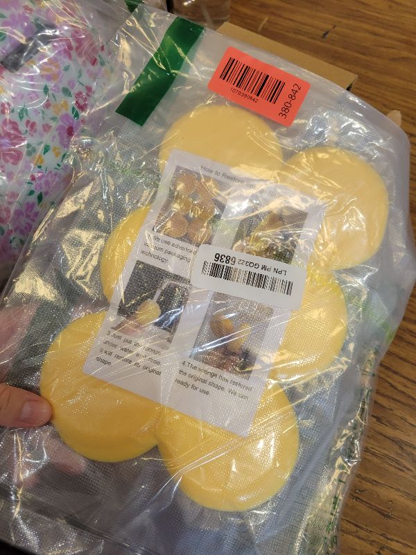 Photo 1 of 12 Pcs Round Painting Sponge WAFJAMF 2.96inch Yellow Craft Sponges Clay Sponge for Face Painting Art Crafts