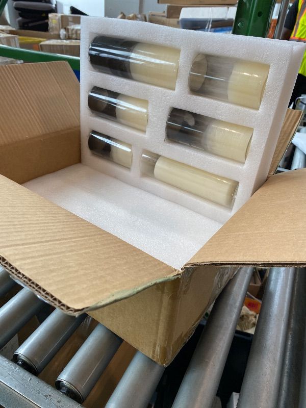 Photo 1 of [MINOR DAMAGE] [USED] Veiuwa 12-Pack Ivory Pillar Candles (2''X3,4,6) & 12-Pack Glass Cylinder Vases(2.6''X5,6,8),Hurricane Candles,Wedding Centerpiece Decor Set-Mixed Heights for Table, Proposal, Event.