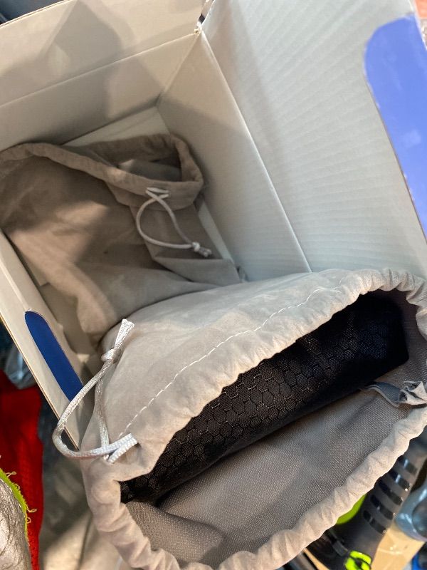 Photo 1 of [Missing Bag and Pump] Travel Vacuum Bags with Pump, IP67 Reusable Vacuum Compression Bags for Travel, Backpack & Suitcases, Home Storage, Vacuum Seal Packing Cubes for Clothing (2-Pack, 40L/28L - Pump)