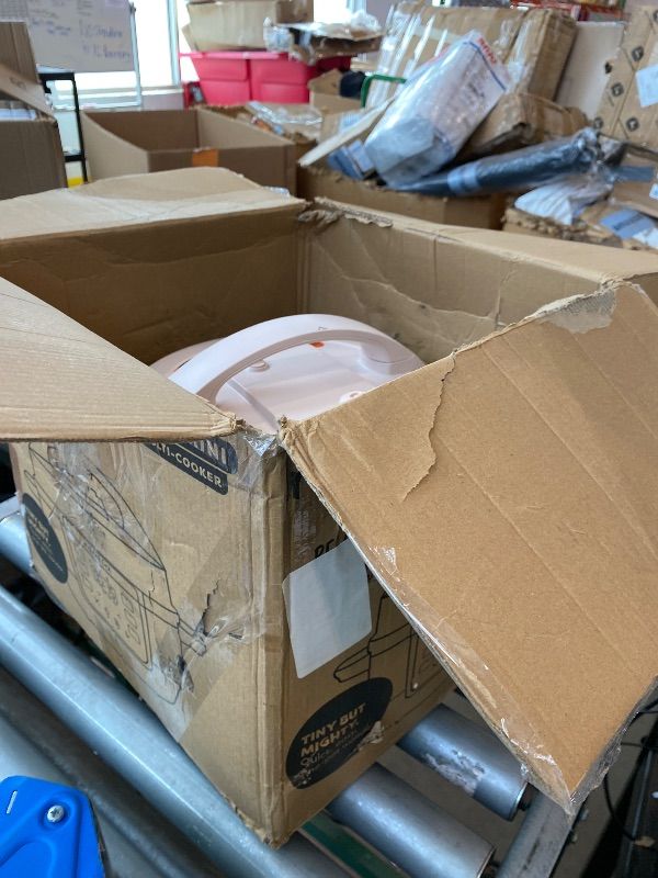 Photo 1 of [DAMAGED] Instant Pot 4QT RIO Mini 7-in-1 Multi-Cooker, Pressure Cooker, Slow cook, Sauté, Steam, Rice Maker, Yogurt, & Warmer, Rosewater, 4 Quarts