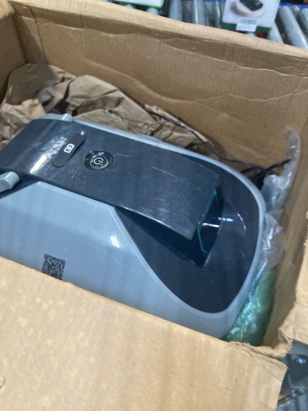 Photo 1 of !! NOT WORKING USE FOR PARTS !!! 200mins Runtime Automatic Pool Vacuum Robot for Leaves & Dirt