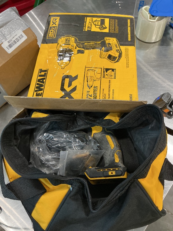 Photo 1 of [USED AND MINOR DAMAGE] DEWALT 20V MAX XR Cordless Drill/Driver Kit, Brushless, Compact, with 2 Batteries and Charger (DCD800D2)