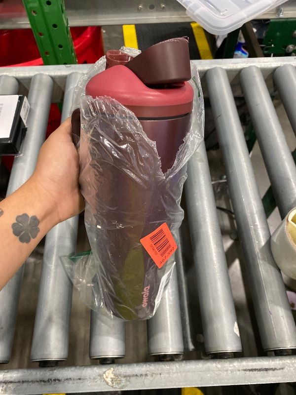 Photo 1 of [MINOR DAMAGE] Owala FreeSip Tumbler Insulated Stainless Steel Water Bottle with Built-in Straw and Side Handle, For Travel, Work, School, and Sports, 40oz, BPA Free, Leak Proof, Black Cherry