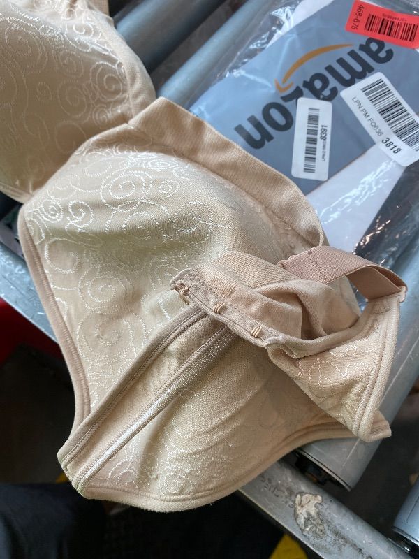 View 3 of [MINOR DAMAGE] Bali Women's Comfort Revolution Wire Free Bra, Nude Swirl, 42DD