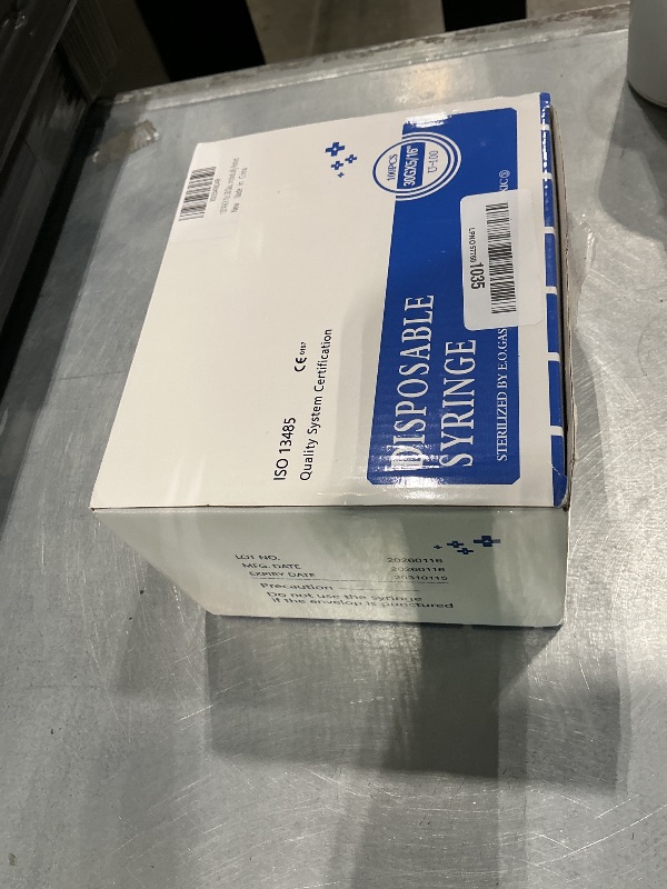 Photo 1 of 100 Pack U-100 1ml/cc 30G 5/16 Inch (8mm) Jeringa, Individually Wrapped for Lab Use