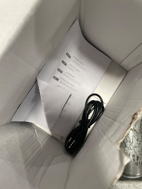 Photo 1 of **DOES NOT POWER ON**PARTS ONLY** Black Headset