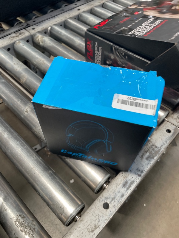 Photo 1 of **DOES NOT POWER ON**PARTS ONLY** Black Headset