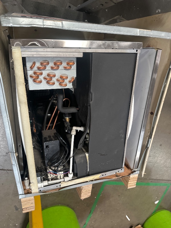 Photo 1 of USED/DAMAGED*
VEVOR BF500 Commercial Ice Maker Head